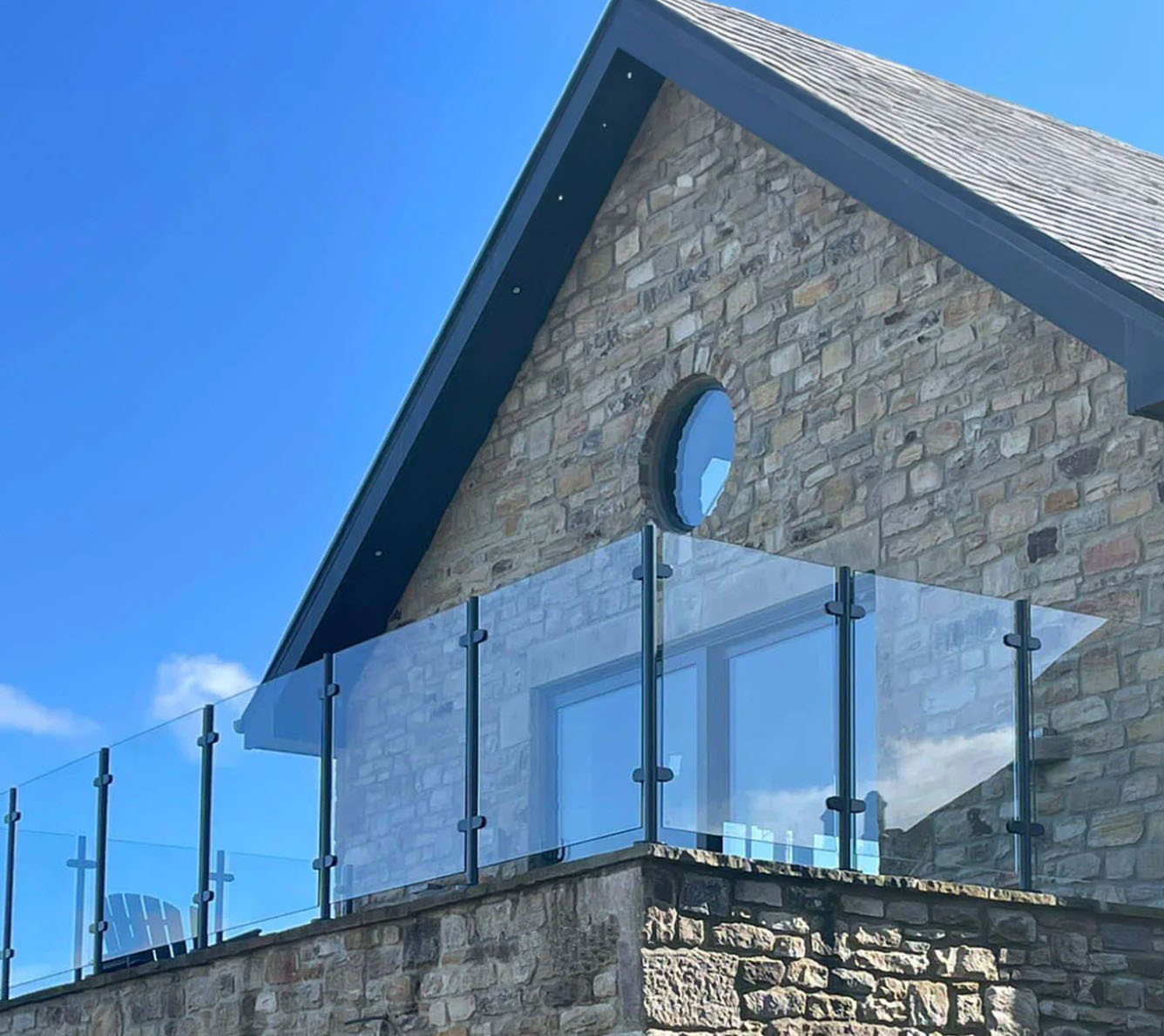 Airedale Stainless Posts and Glass System Main View